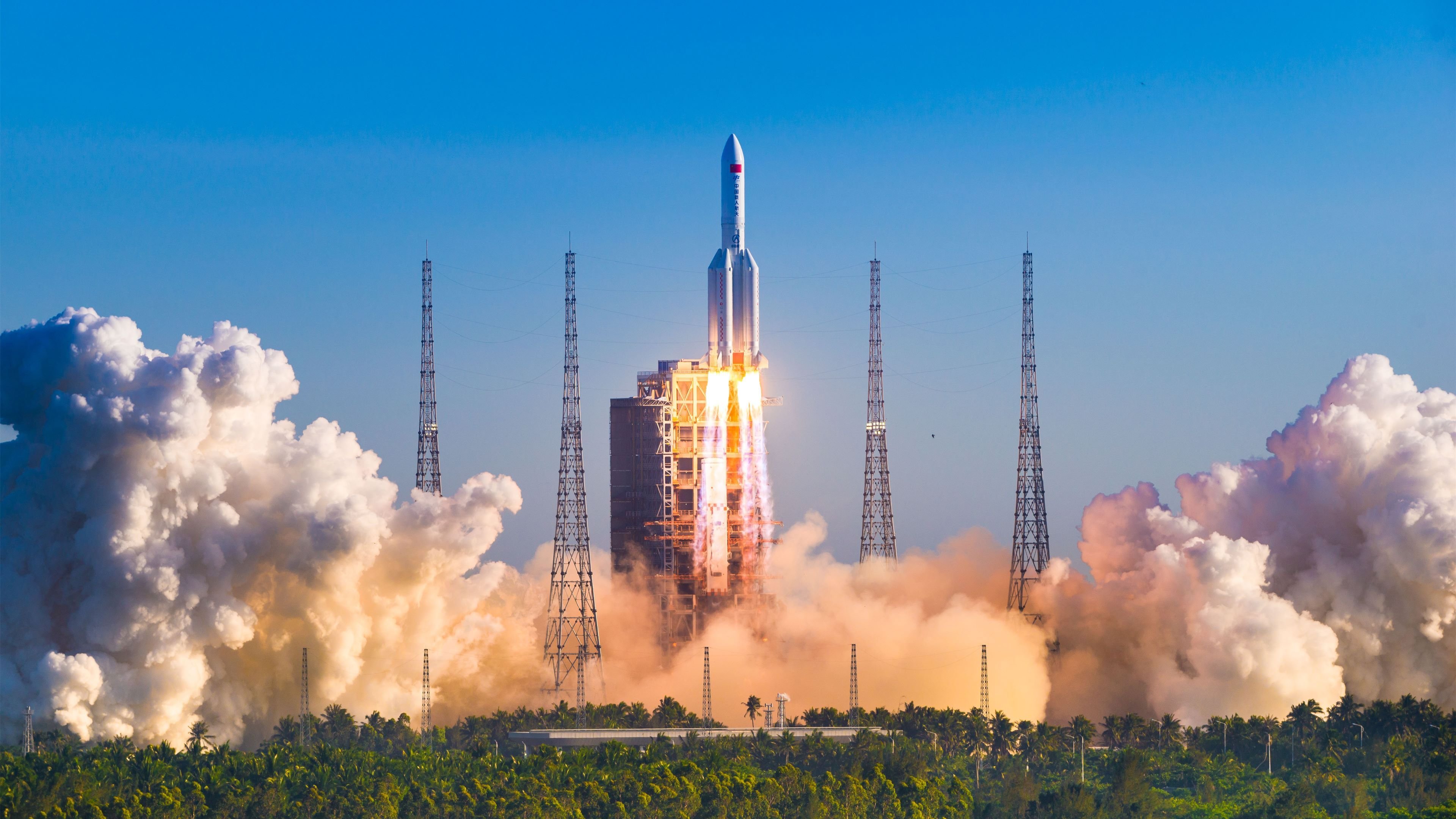 AYX体育官网-以“篮球+科技”为主题的创新赛事首次亮相上海，科技感篮球场