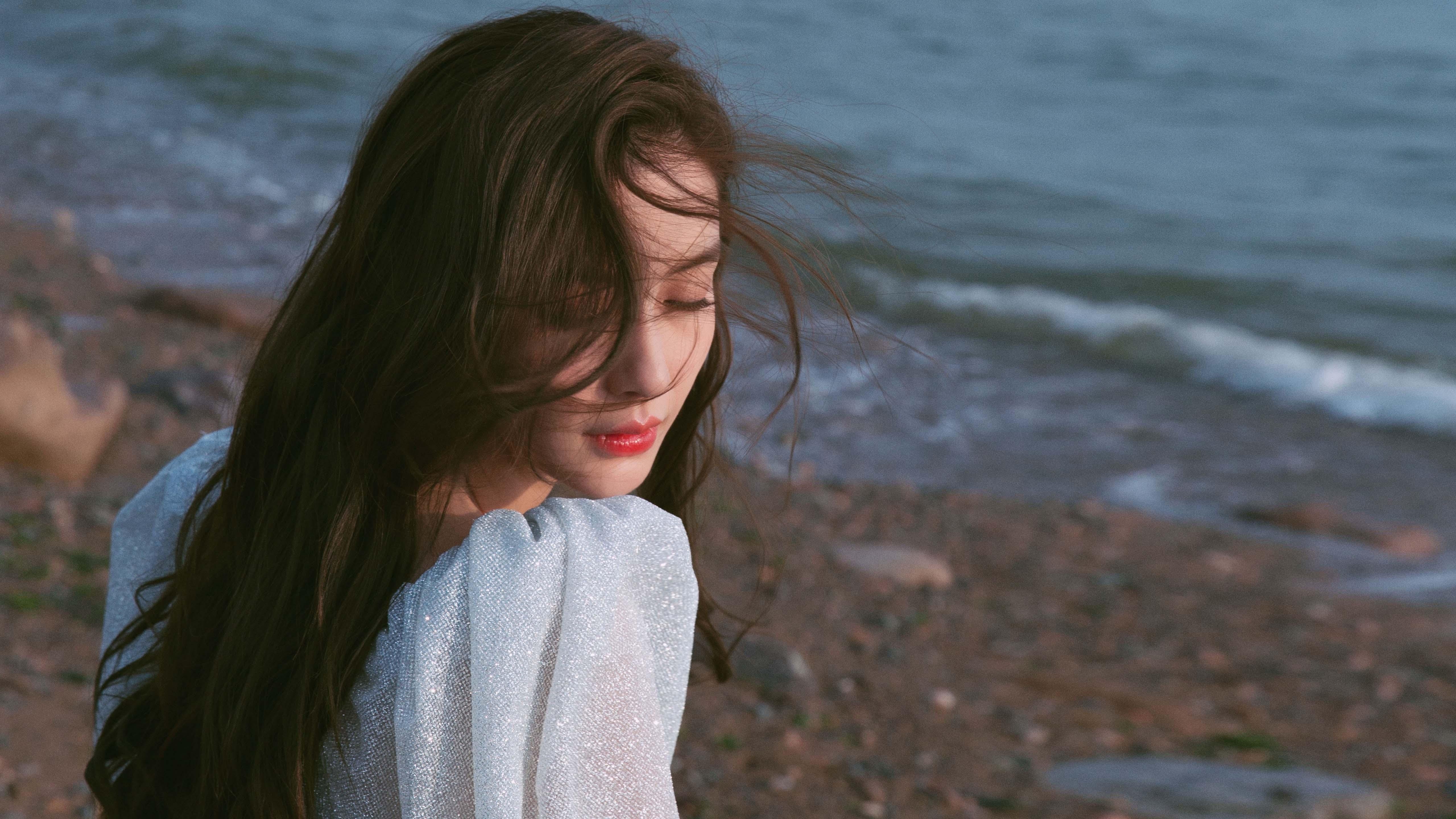 哥伦比亚队在巴黎奥运会比赛中多次利用边路进攻,哥伦比亚进球的是谁